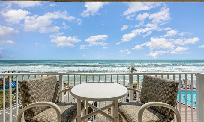 Lenox Park Apartamento | Ocean Front - Big Views
