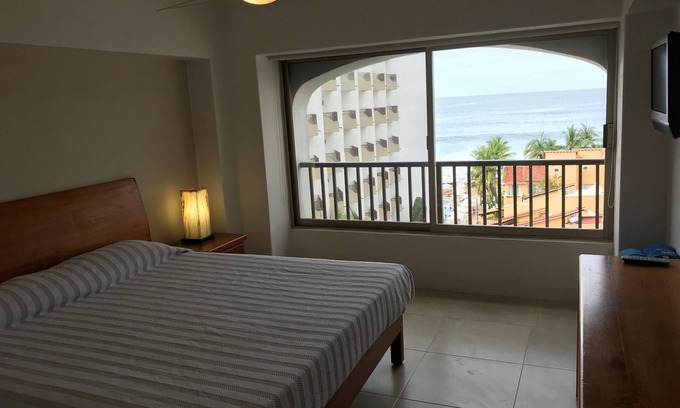 Ixtapa Apartamento | Frente al mar, Condo-Hotel Tesoro 522 2Br y 2Bthr