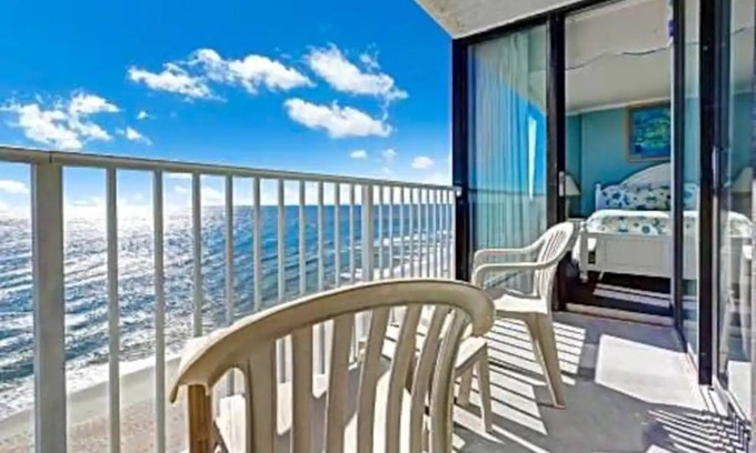 The Dunes Condominio | Ocean front condo Nothing below but sand and surf
