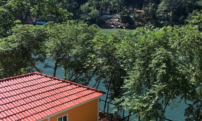 Boca de Tomatlán Chalet De Esquí | Cabaña frente al mar