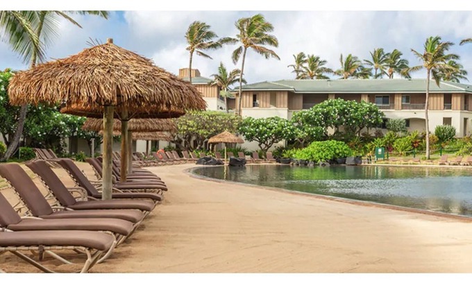 Poipu Apartamento | Ocean Front The Point at Poipu Suite # 002.