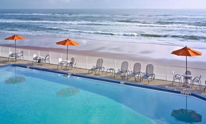 Daytona Beach Shores Complejo | Ocean Front Two Bedroom Condo, Daytona Beach, FL 3317131