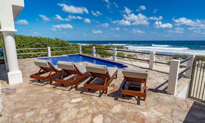 Isla Mujeres Villa | Relajada casa de lujo frente al mar
