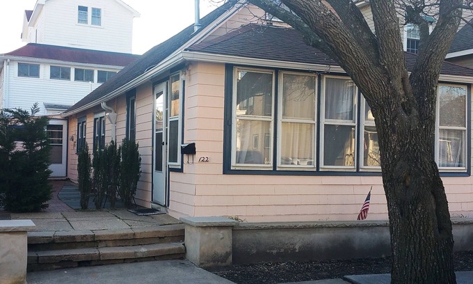 Ocean Grove Cabaña | Ocean Grove Cottage