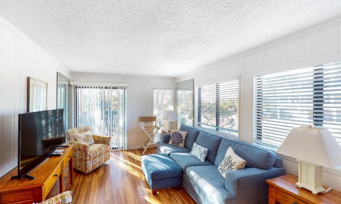 Ocean Isle Beach Apartamento | Ocean Isle Retreat