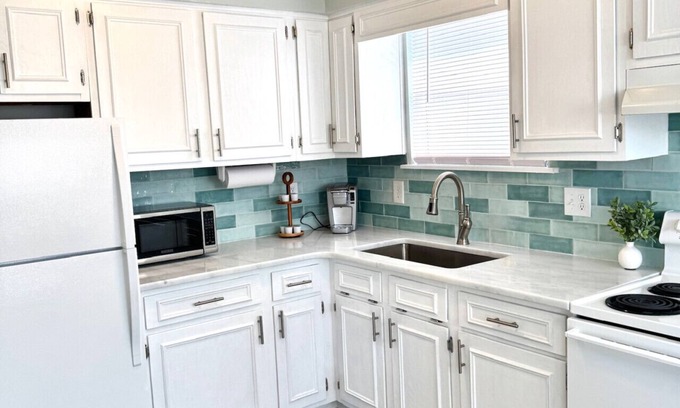 Surfside Beach Cabaña | Ocean Lakes,Complementary Golf Cart