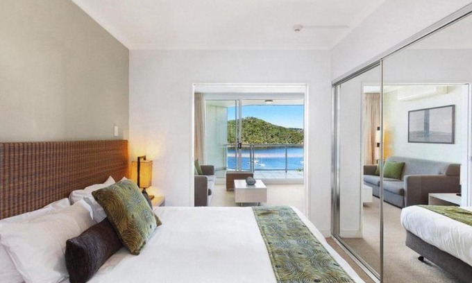 Ettalong Beach Casa | Ocean Panorama - 1 Bedroom Oceanview Apt