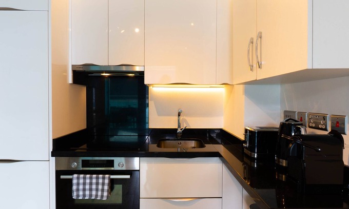 Gibraltar Apartamento | Ocean SPA Suite 11-hosted by Sweetstay