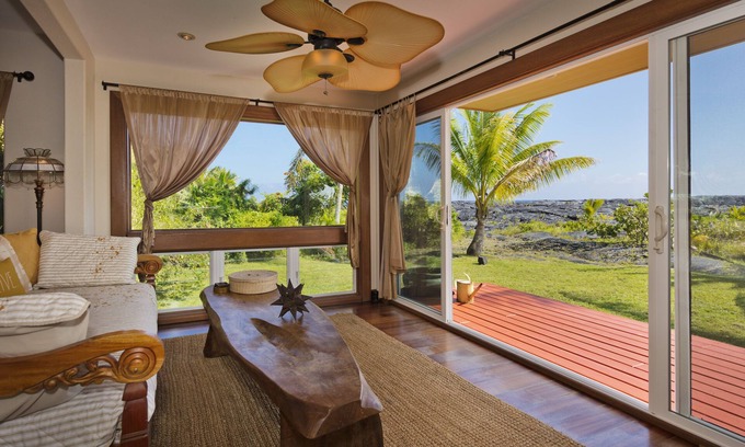 Kaimu Apartamento | Templo del Océano: Pacific Blue Ocean Views y 500 ac. de tierra del estado en su patio trasero!