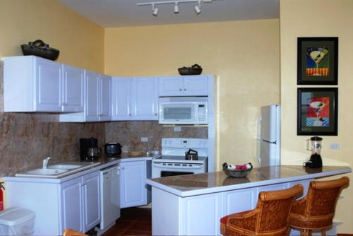 Sandy Hill Apartamento | Ocean Terrace Condominiums