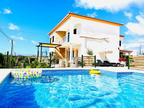 Peniche Casa | Ocean Tree Ferrel