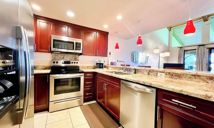 Waikoloa Villa | Ocean View 2B2b on Golf Course w/ Pool BBQ, 5 mins to Beach and Shopping Center