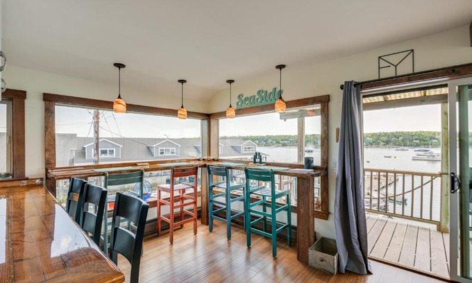 Manset Apartamento | Ocean-View Apt in the Heart of Southwest Harbor!