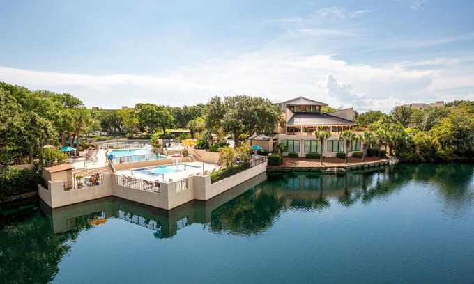 Folly Field Complejo | Ocean View at Island Club