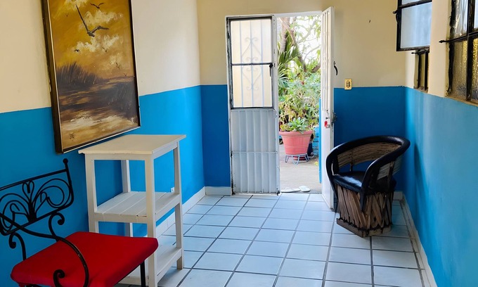 Lázaro Cárdenas Apartamento | Ocean view Charming 2-bedroom apartment with AC, WiFi in beautiful