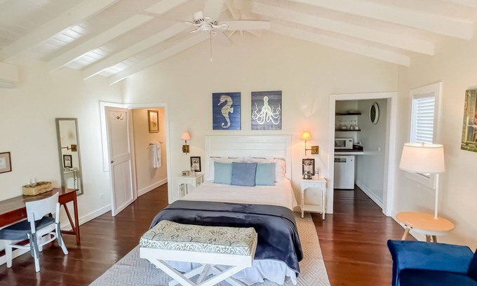 Upper Bogue Cabaña | Ocean View Cottage, North Eleuthera, Driftwood Seahorse Cottage #3