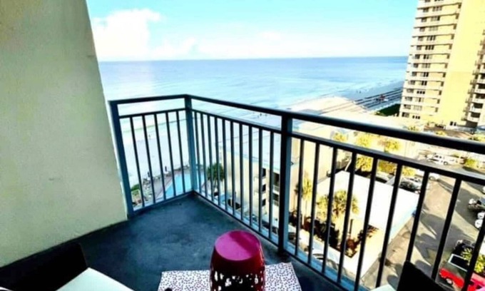 Lakeside By The Gulf Hotel | Ocean View Efficiency