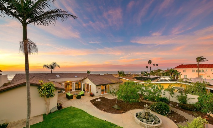 Sunset Cliffs Casa | Ocean-View Estate with central AC, washer/dryer, and casitas
