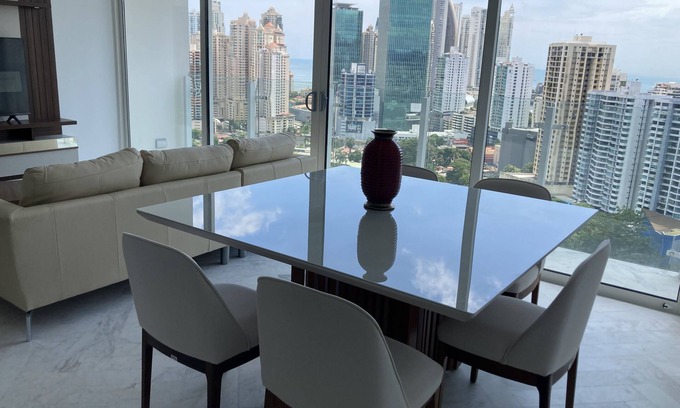 Tumba Vieja Apartamento | Ocean-view Luxe 2-Bedroom at Magnificent Wanders Yoo, Ave Balboa, Panama City!