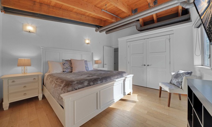 Ganges Condominio | Ocean View Penthouse on Salt Spring Island - Unit 301.