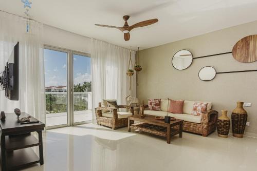 Jimenez Apartamento | Ocean View Penthouse Casa Galicia 634N condo