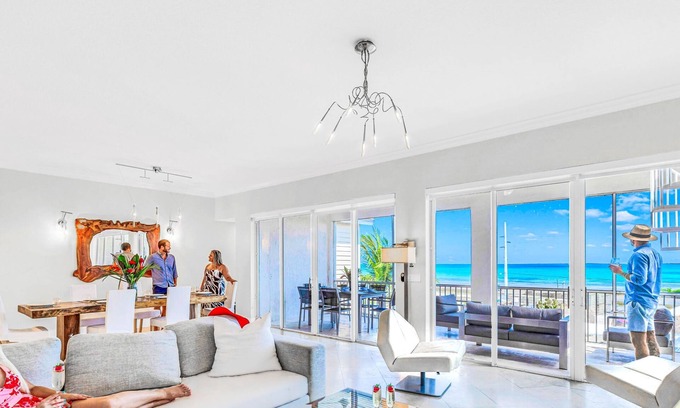 Lower Matecumbe Key Apartamento | Ocean View Penthouse | Retreat amenities: tennis court, heated Pool | Vista Key Two