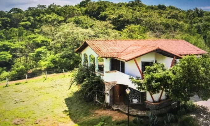 Rancho Santana Casa | NUEVO: Hermosa finca a 7 minutos del lugar de surf Popoyo y 15 minutos de Colora
