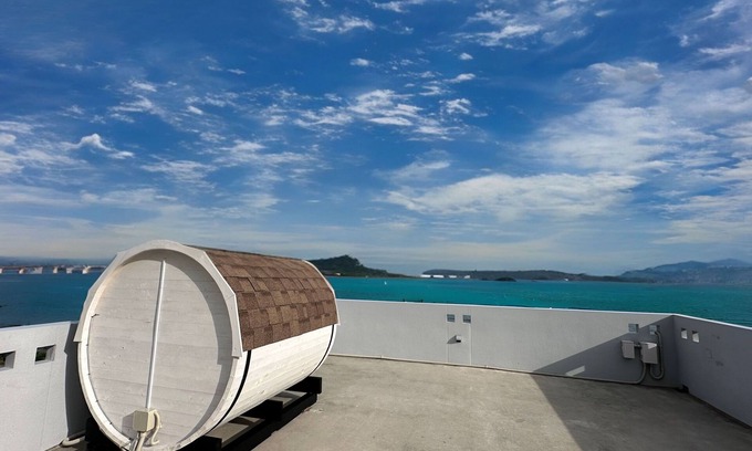 Uruma Apartamento | Ocean View/ Rooftop sauna &BBQ/ 12 People/PADEL 2F