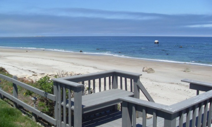 Plymouth Cabaña | Vistas al mar y acceso directo a la playa de White Horse Beach, Plymouth, MA
