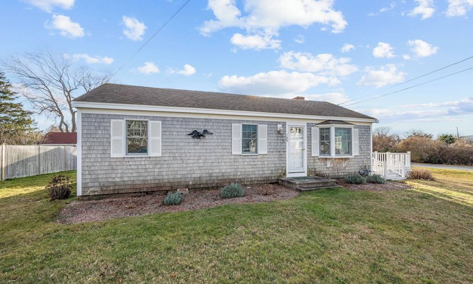 Barnstable Casa | Ocean Views and Private Beach. The Ultimate Cape Cod getaway!