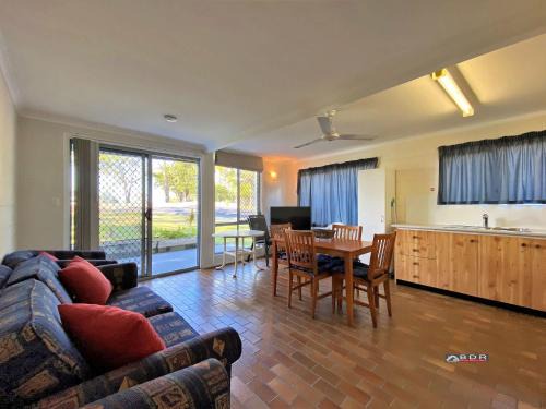Traviston Apartamento | Ocean Views