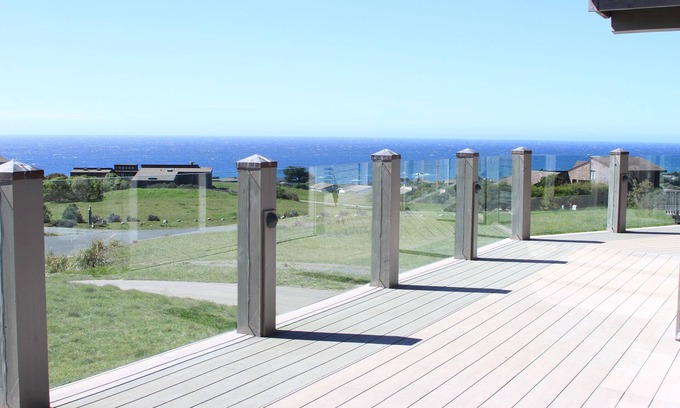 Sereno del Mar Casa | ¡IMPRESIONANTES VISTAS AL OCÉANO desde CADA HABITACIÓN! - CAMINATA A LA PLAYA! - WI-FI GRATIS !