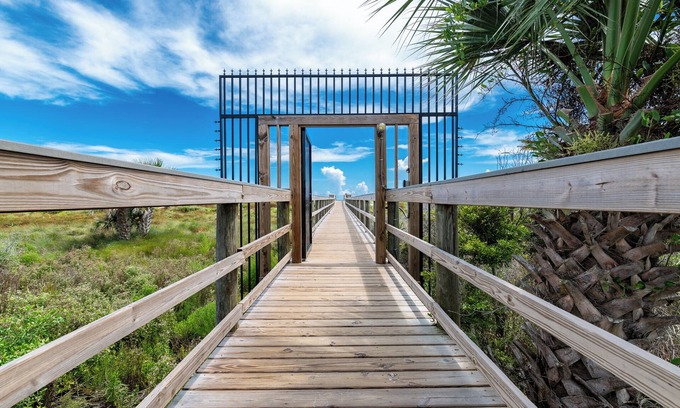 Butler Beach Condominio | 9902oceanvillp33ovcnco - Ocean Village Club P33
