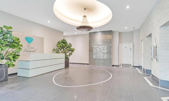 The Lanes Apartamento | Ocean Walk 2 Bedroom Apartment Moments From the Seaside