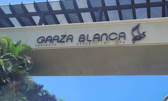 Zona sur Complejo | Oceanfront 1-bedroom condo
