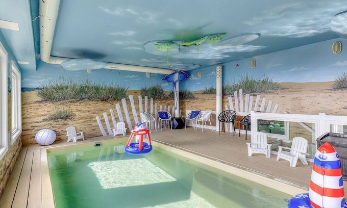Sandbridge Casa | Oceanfront / 11 bds / 33 PPL / Indoor Pool