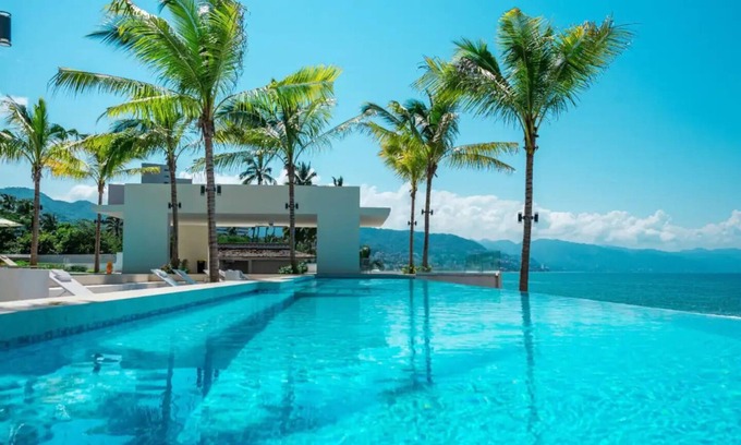 Colonia Olímpica Condominio | Condominio de lujo frente al mar de 3 dormitorios con excelentes vistas