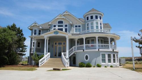 Pine Island Casa | OCEANFRONT, 9 BRs, Private Pool, Theater Rm, Rec Rm, Ocean Views, PI134, Heavenly Dayz