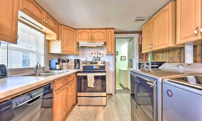 Ocean Cay Cabaña | NUEVO-Amelia Island Oceanfront Cottage w / Grill & AC!