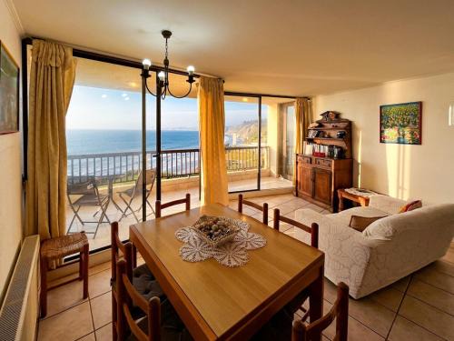 Yerbas Buenas Apartamento | Oceanfront Apartment Costa Quilen