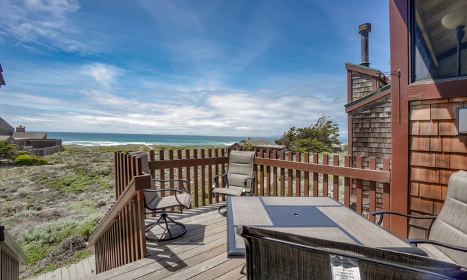 Castroville Casa | Oceanfront Beach House with two Master Suites