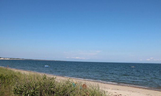 Adamsville Casa | Casa frente al mar con playa privada en alquiler