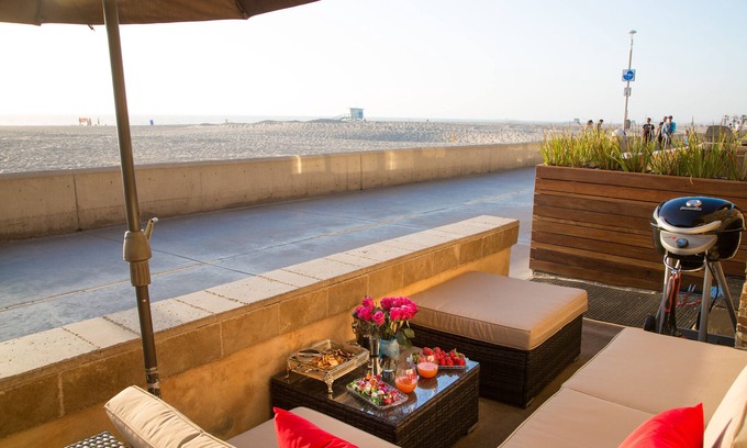 Hermosa Beach Apartamento | Frente al mar es donde debe estar: ¡los empleados de VRBO se quedaron aquí y lo adoraron!