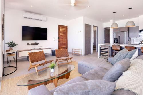 Cerritos Apartamento | Oceanfront Condo Steps Away From Cerritos Beach