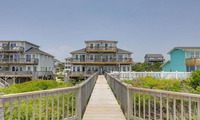Emerald Isle Casa | Oceanfront Emerald Isle Escape with Private Hot Tub!