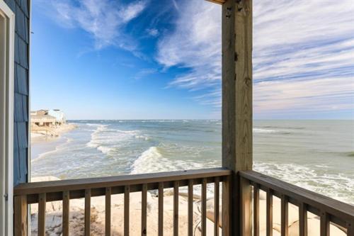 Sneads Ferry Apartamento | Oceanfront Escape at She Shed By The Seashore