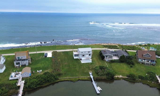 Matunuck Casa | ESCAPE FRENTE AL MAR - ¡Vistas al agua desde cada ventana!