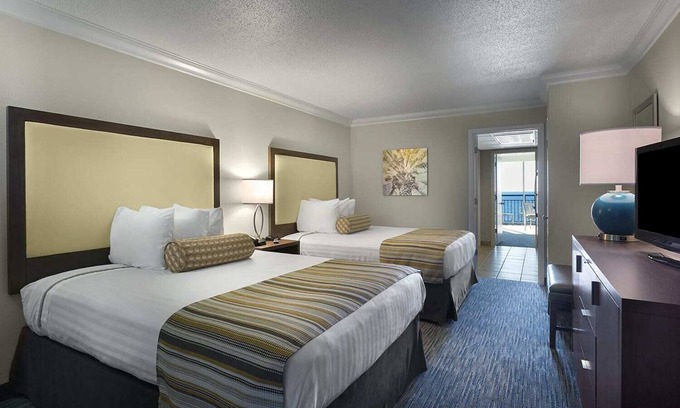 Myrtle Beach Complejo | Oceanfront Family Suite at Coral Beach Resort - Full Access to Amenities!