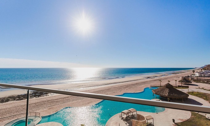 Puerto Peñasco Complejo | Las Palomas Barcelona 406 Phase 3 Ocean Front 3 BR