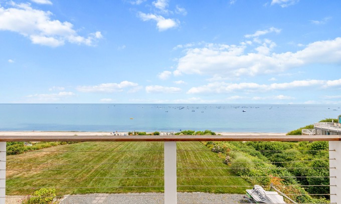 Plymouth Casa | Oceanfront home private Priscilla Beach